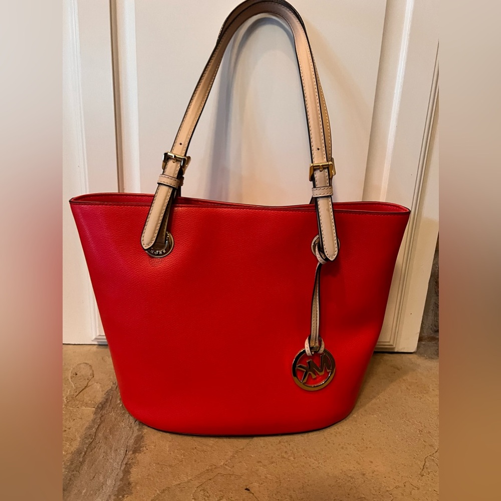 Michael Kors bag
